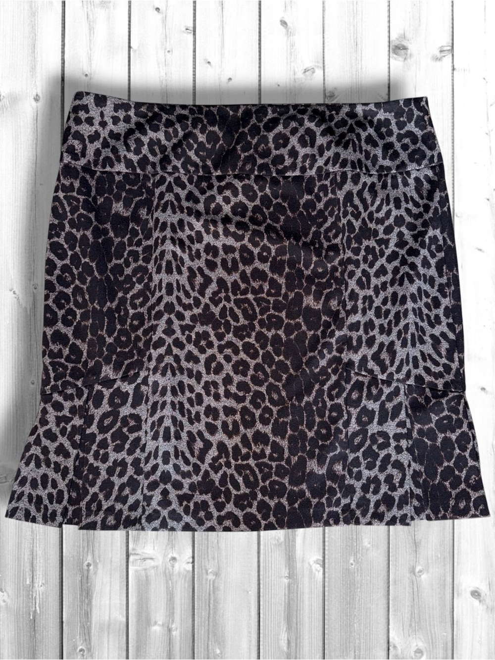🌼Cato Leopard Print Midi Skirt in Black and Gray-NWOT-Stretchy
